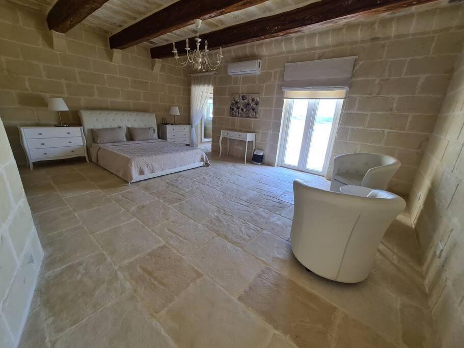 Farmhouse Villa With Large Pool And Garden In Gozo Арб Экстерьер фото