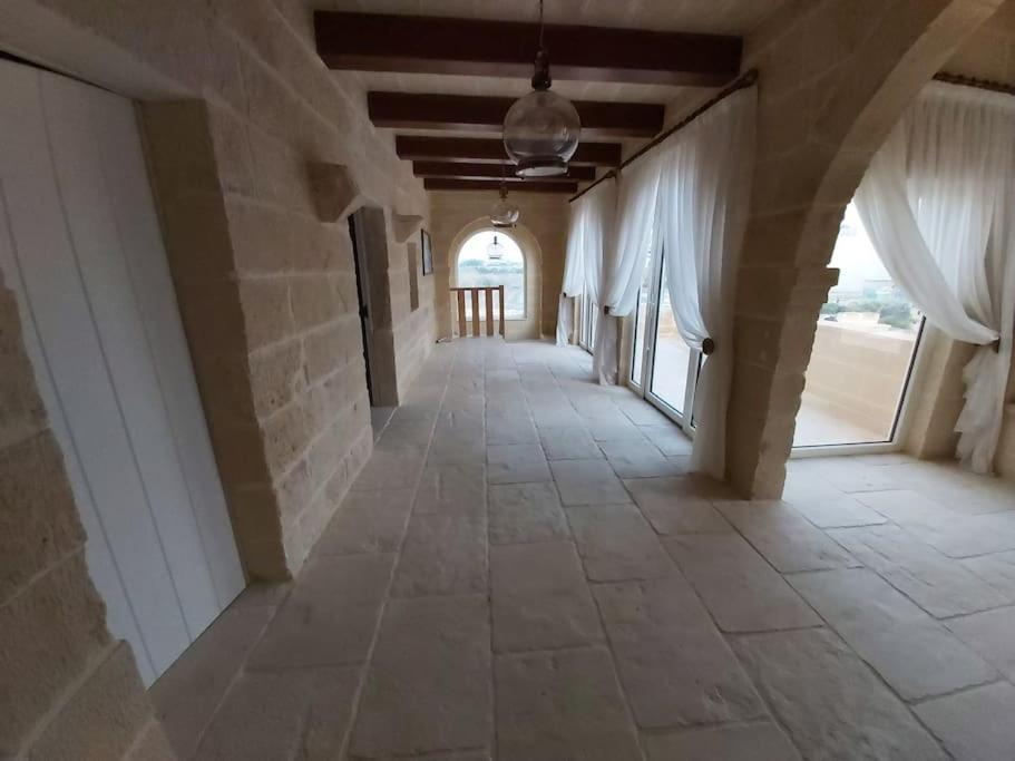 Farmhouse Villa With Large Pool And Garden In Gozo Арб Экстерьер фото